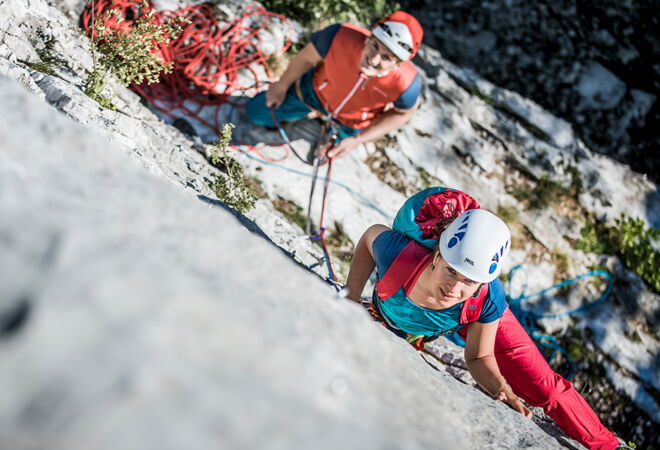 17-az1i7559 climbing ss18 sarcatal hansi-heckmair medres